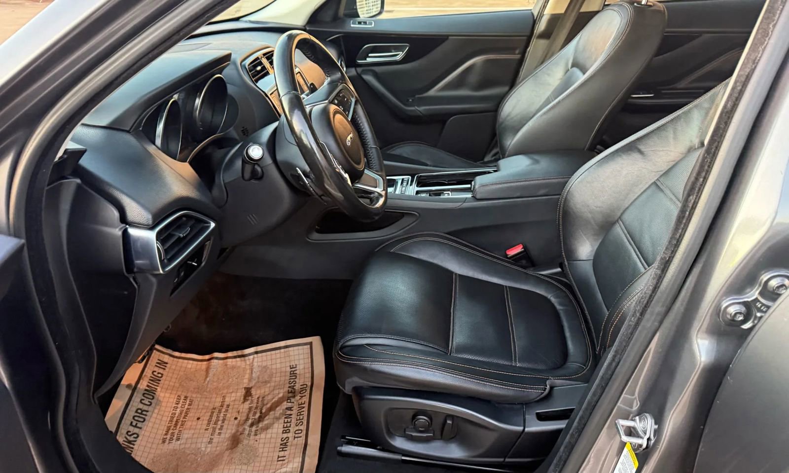 Used 2018 Jaguar F-PACE Prestige image 13