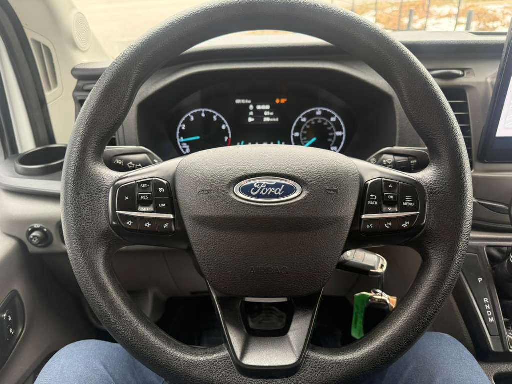 Used 2022 Ford Transit 350 XLT image 7