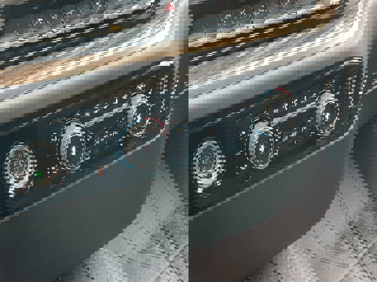 Used 2023 Chevrolet Silverado 1500 RST image 34