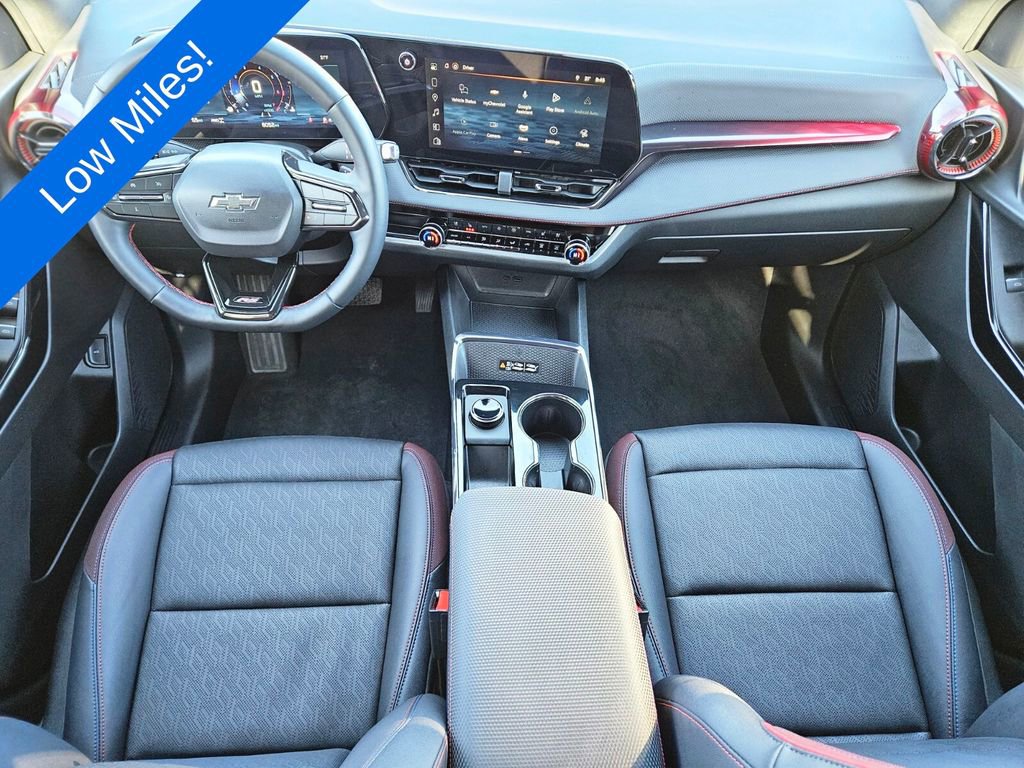 Used 2025 Chevrolet Equinox RS w/ Safety and Technology Package image 9