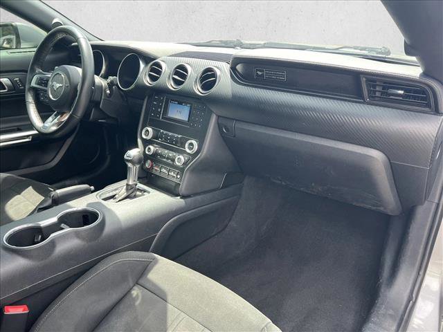 Used 2020 Ford Mustang Coupe RWD image 23