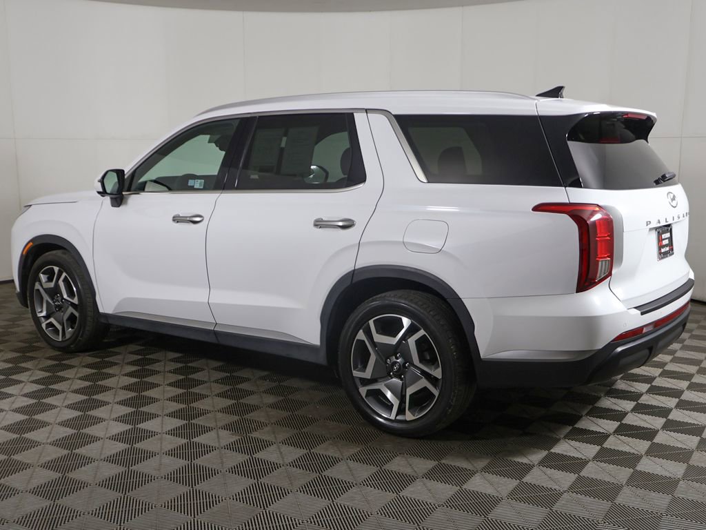 Used 2024 Hyundai Palisade SEL w/ Premium Package FWD image 18
