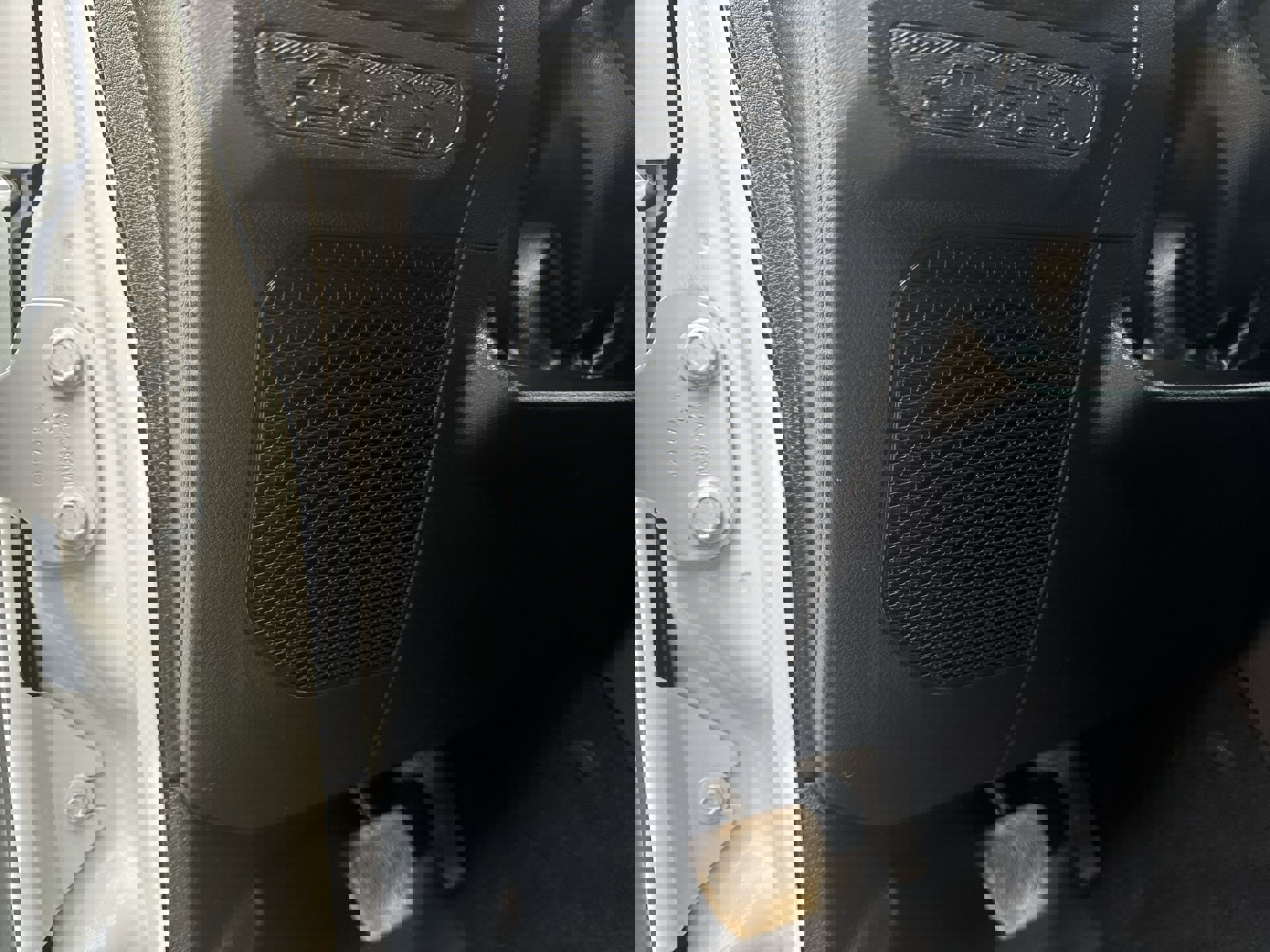 Used 2024 Jeep Wrangler Unlimited Sport image 25