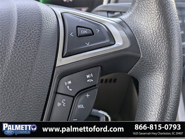 Used 2015 Ford Fusion SE image 26