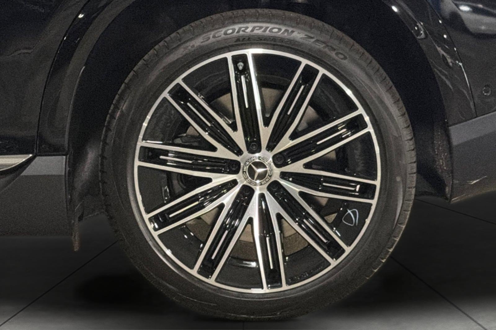 New 2027 Mercedes-Benz EQE 320 4MATIC SUV image 24