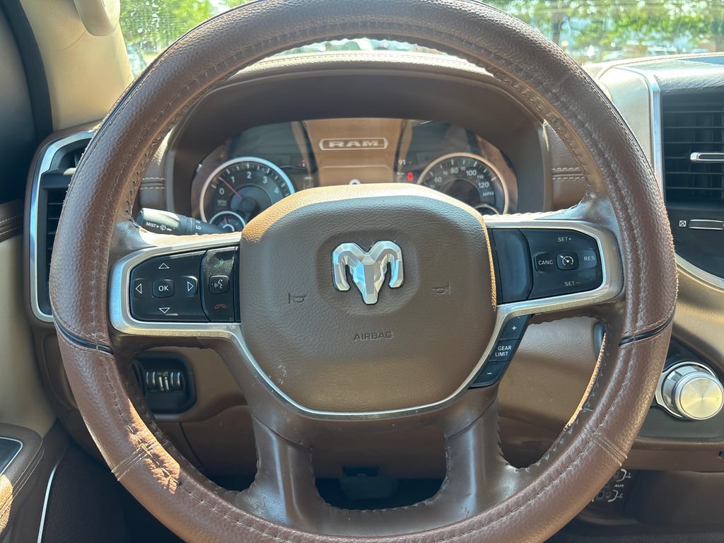 Used 2020 RAM 1500 Laramie AWD/4WD image 16