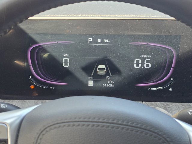 Used 2024 Kia Telluride EX w/ EX Captain's Chair Package FWD image 25