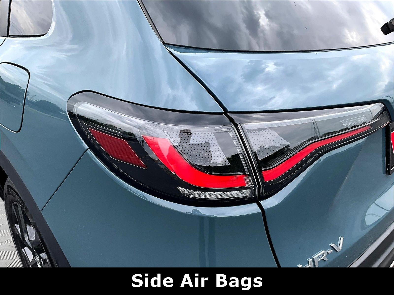 Used 2025 Honda HR-V Sport image 22