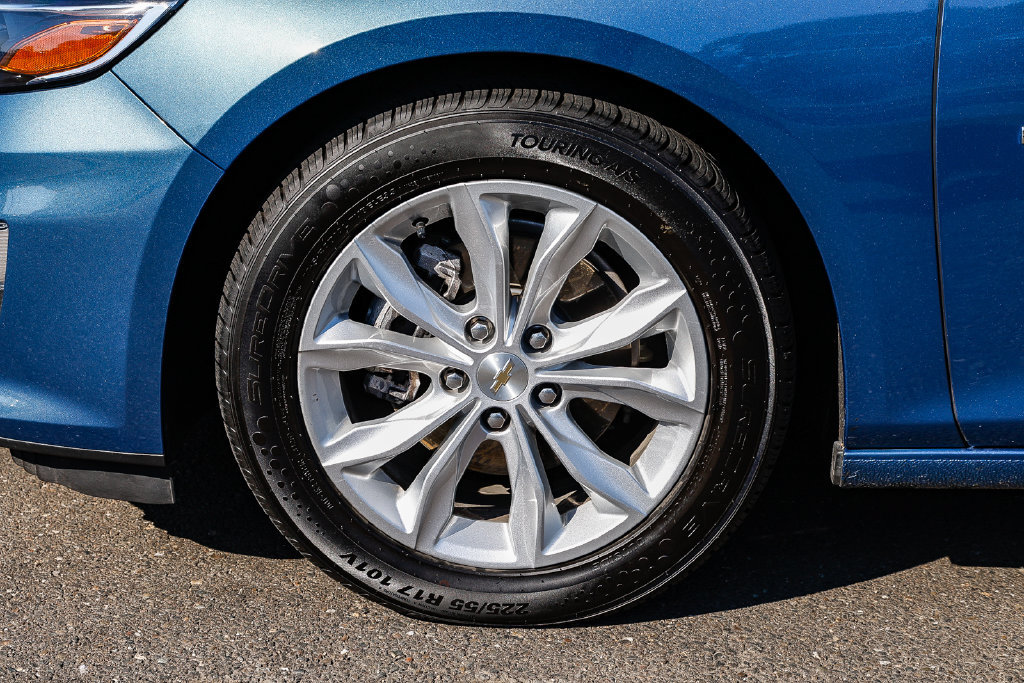 Used 2025 Chevrolet Malibu LT FWD image 15
