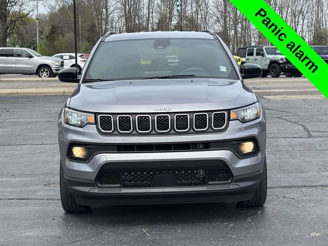Used 2024 Jeep Compass Latitude AWD/4WD image 29