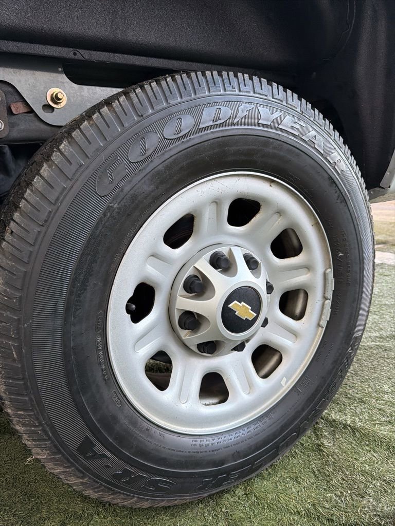 Used 2013 Chevrolet Silverado 3500 W/T image 33