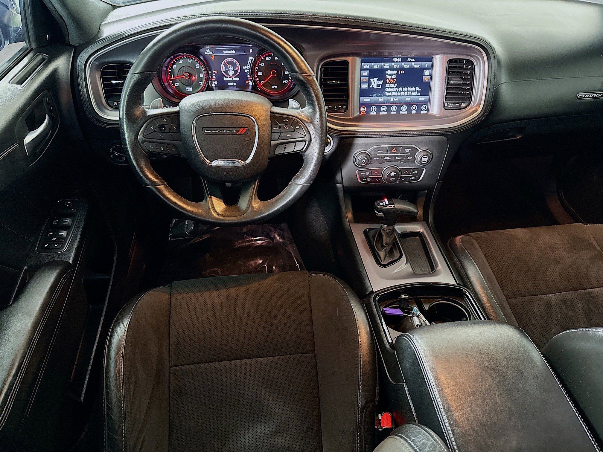 Used 2019 Dodge Charger GT image 17