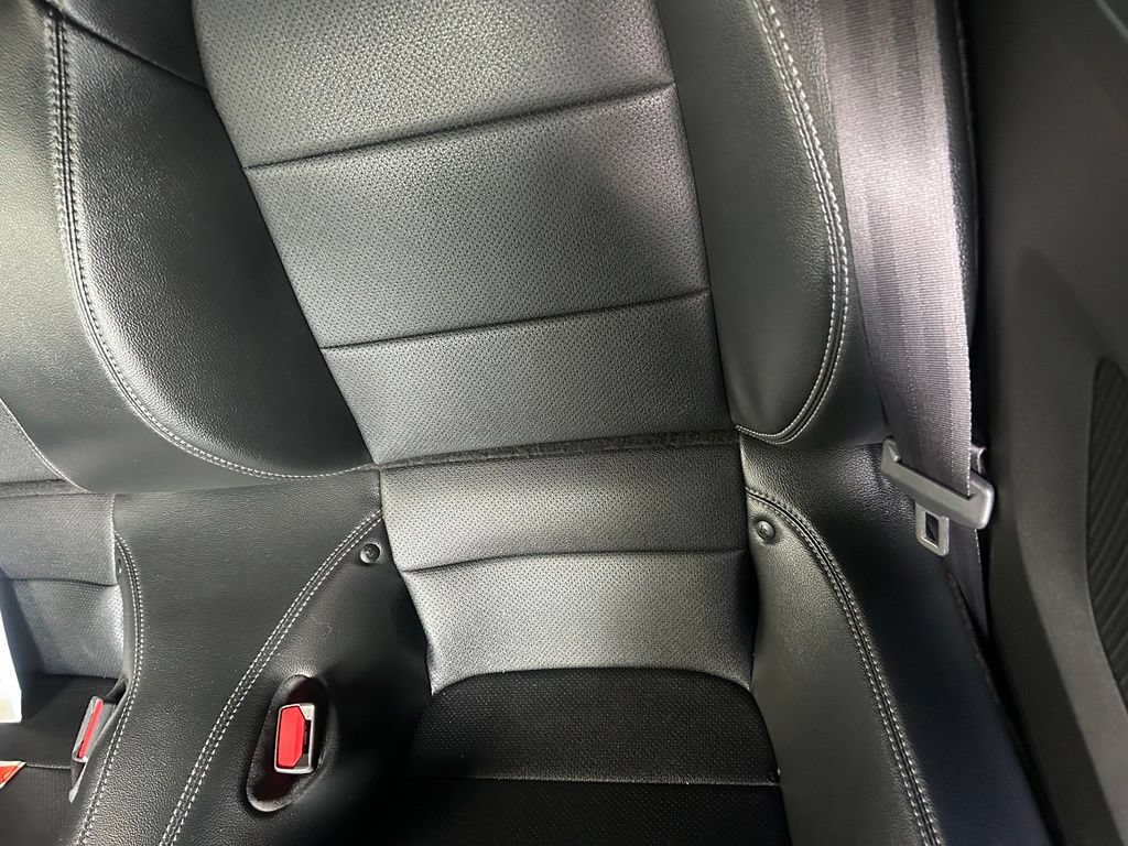 Used 2022 Ford Mustang Premium RWD image 13