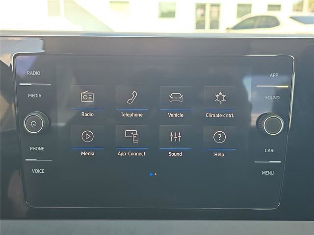 Used 2026 Volkswagen Jetta SE w/ Black Wheel Package FWD image 18