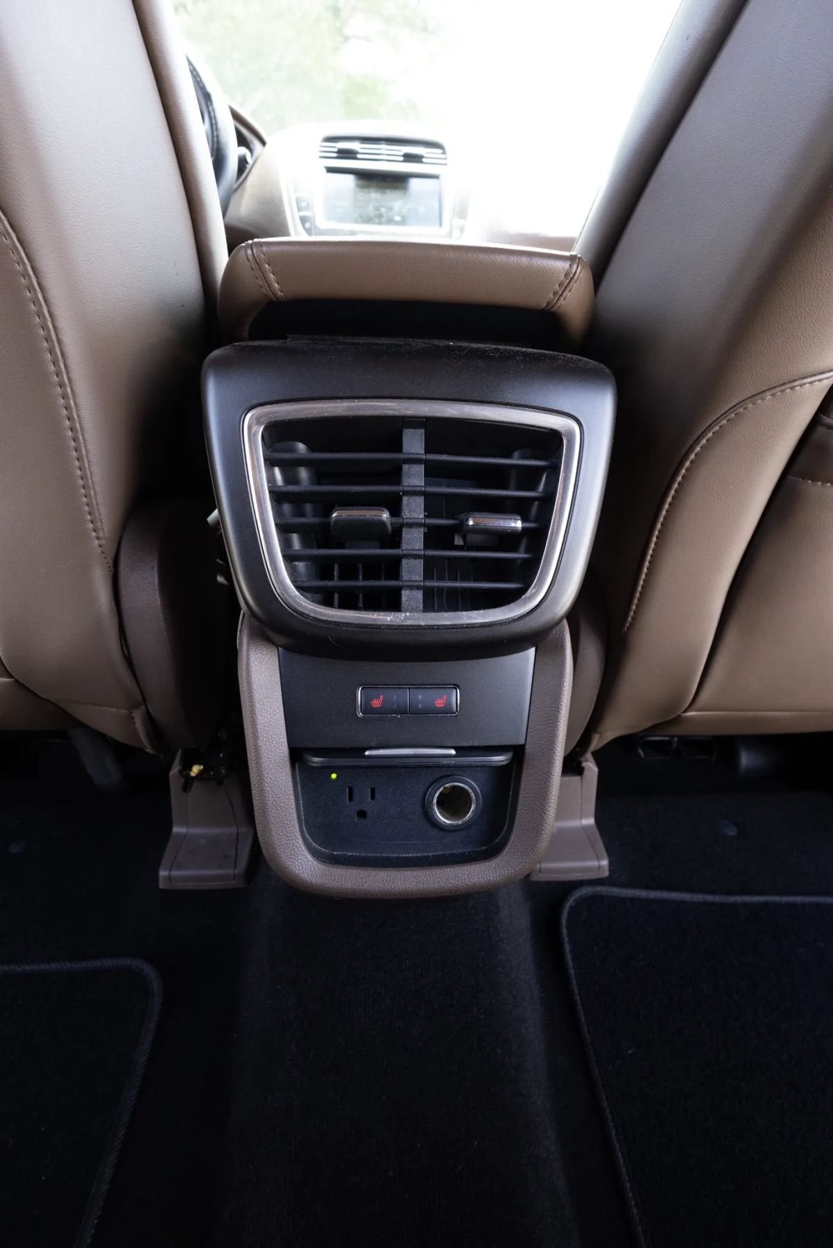 Used 2016 Lincoln MKX Reserve w/ Climate Package AWD/4WD image 9