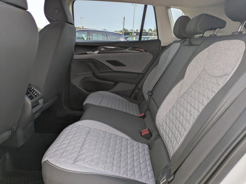 Certified 2025 Volkswagen Tiguan S image 14