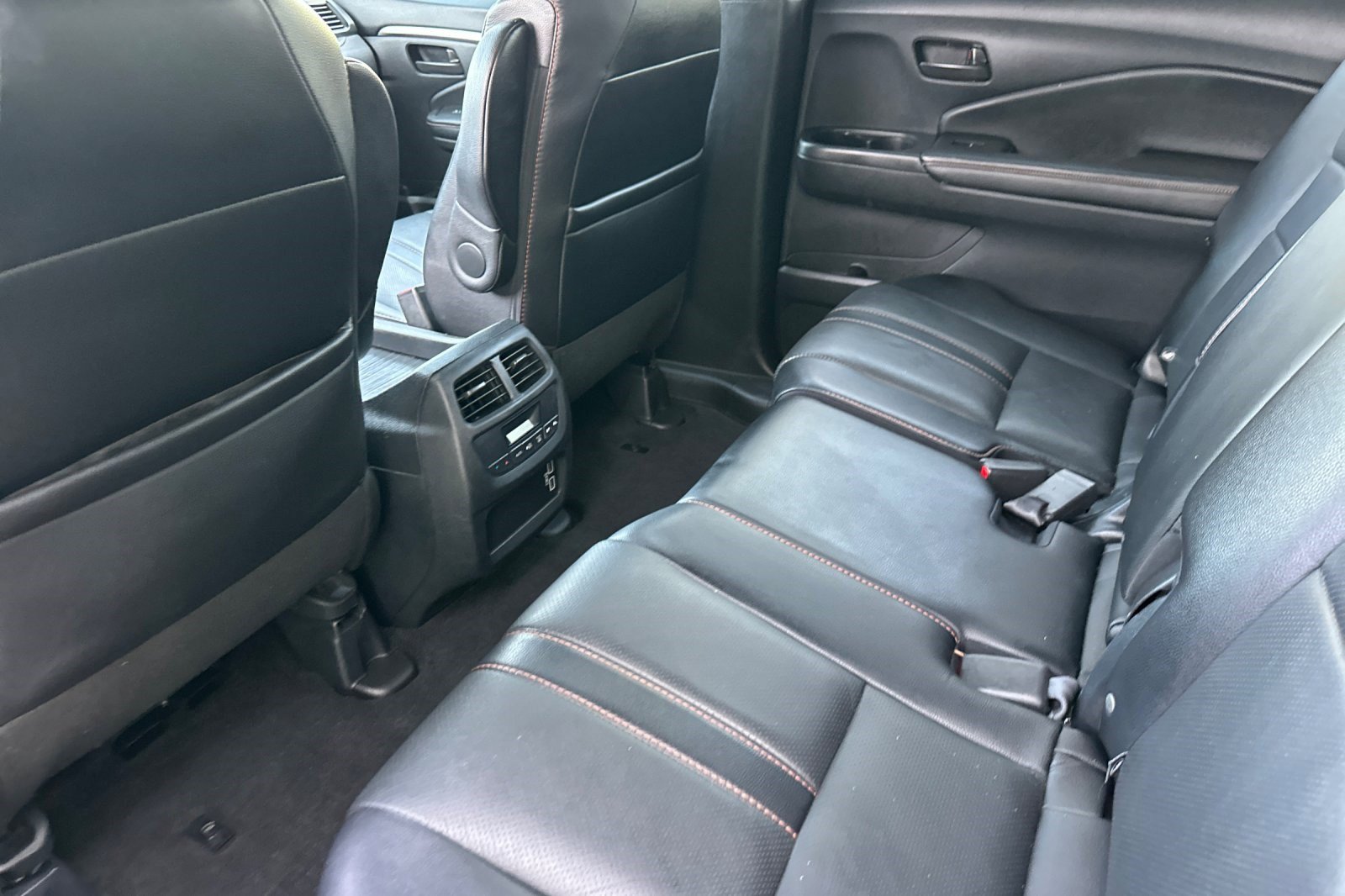 Used 2022 Honda Pilot TrailSport image 27