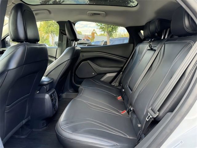 Used 2021 Ford Mustang Mach-E Premium image 22