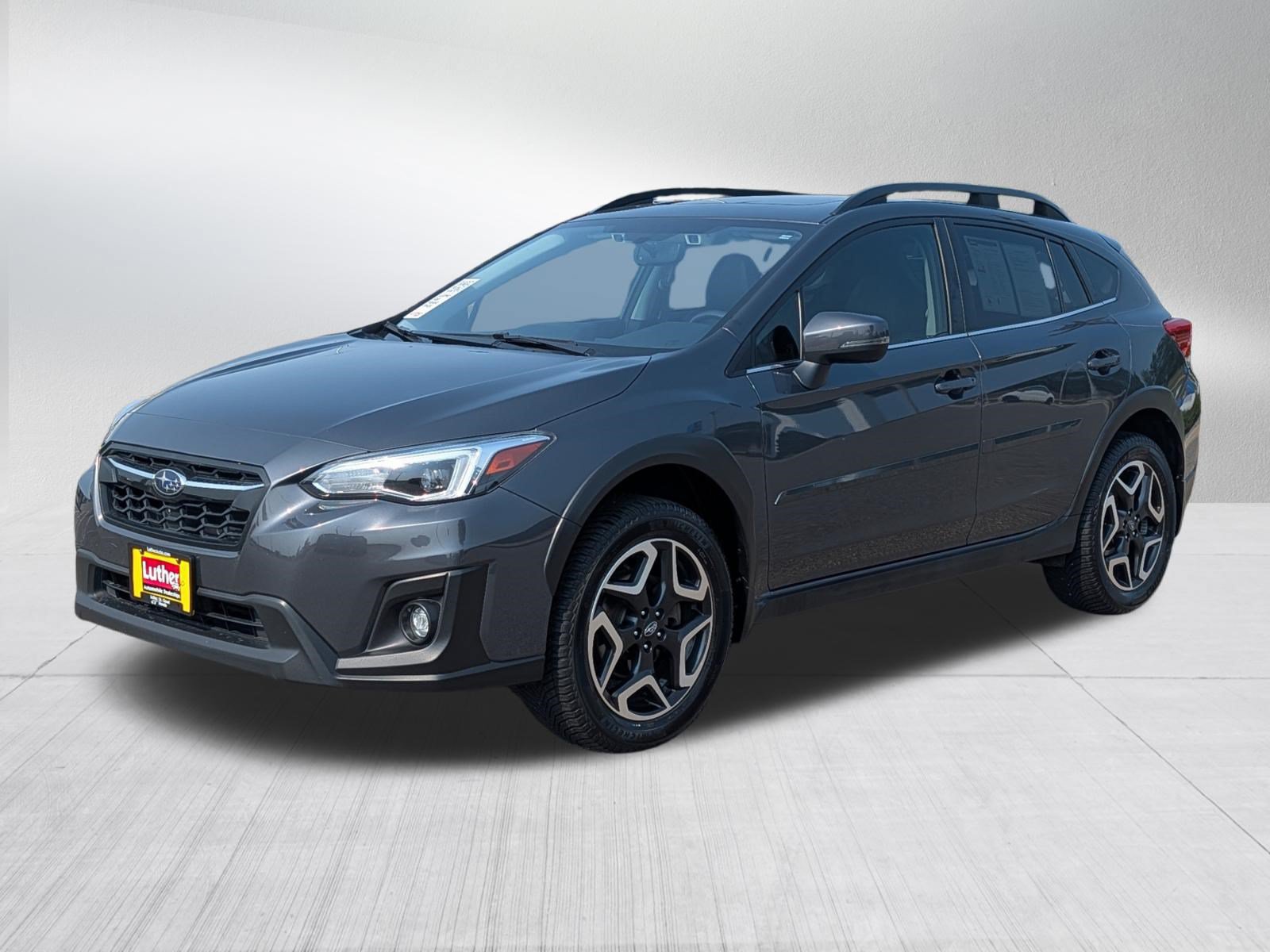 Used 2020 Subaru Crosstrek 2.0i Limited w/ Moonroof Package w/Navigation AWD/4WD image 3