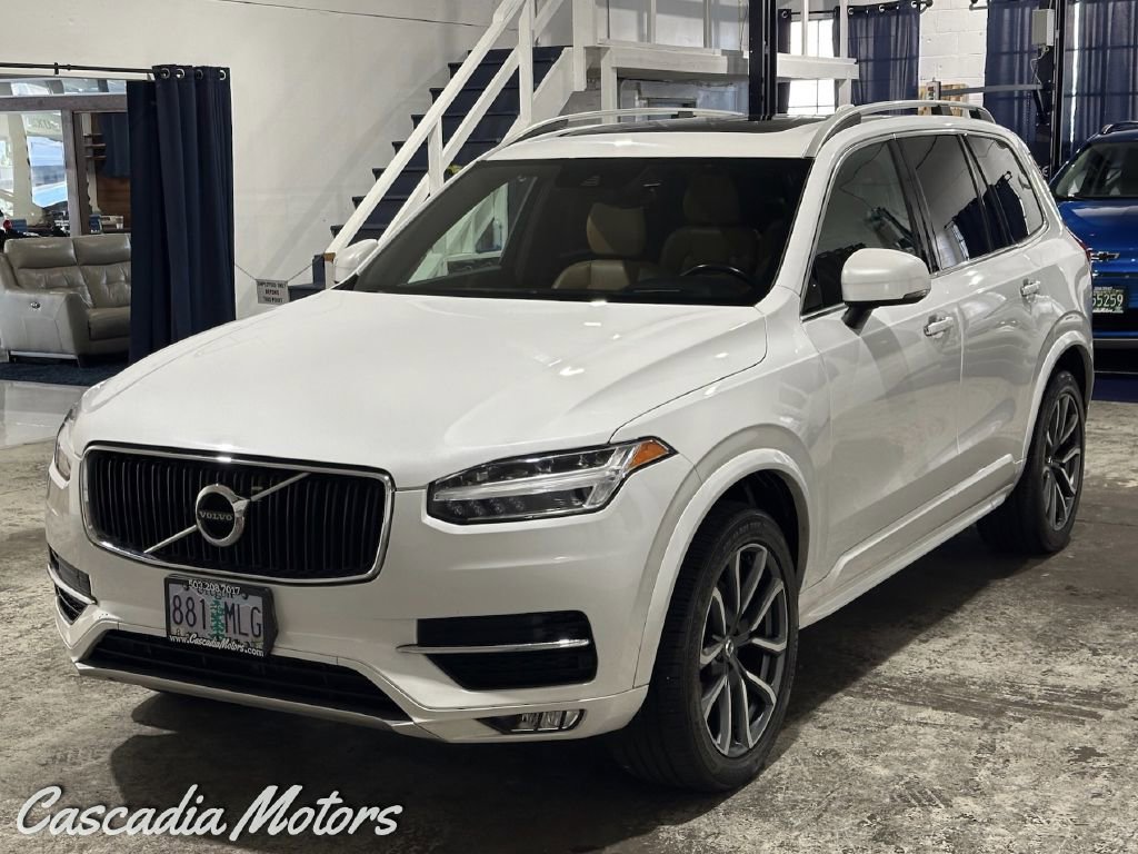 Used 2019 Volvo XC90 T6 Momentum image 3