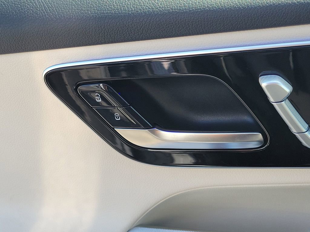 New 2026 Mercedes-Benz GLC 300 4MATIC image 24