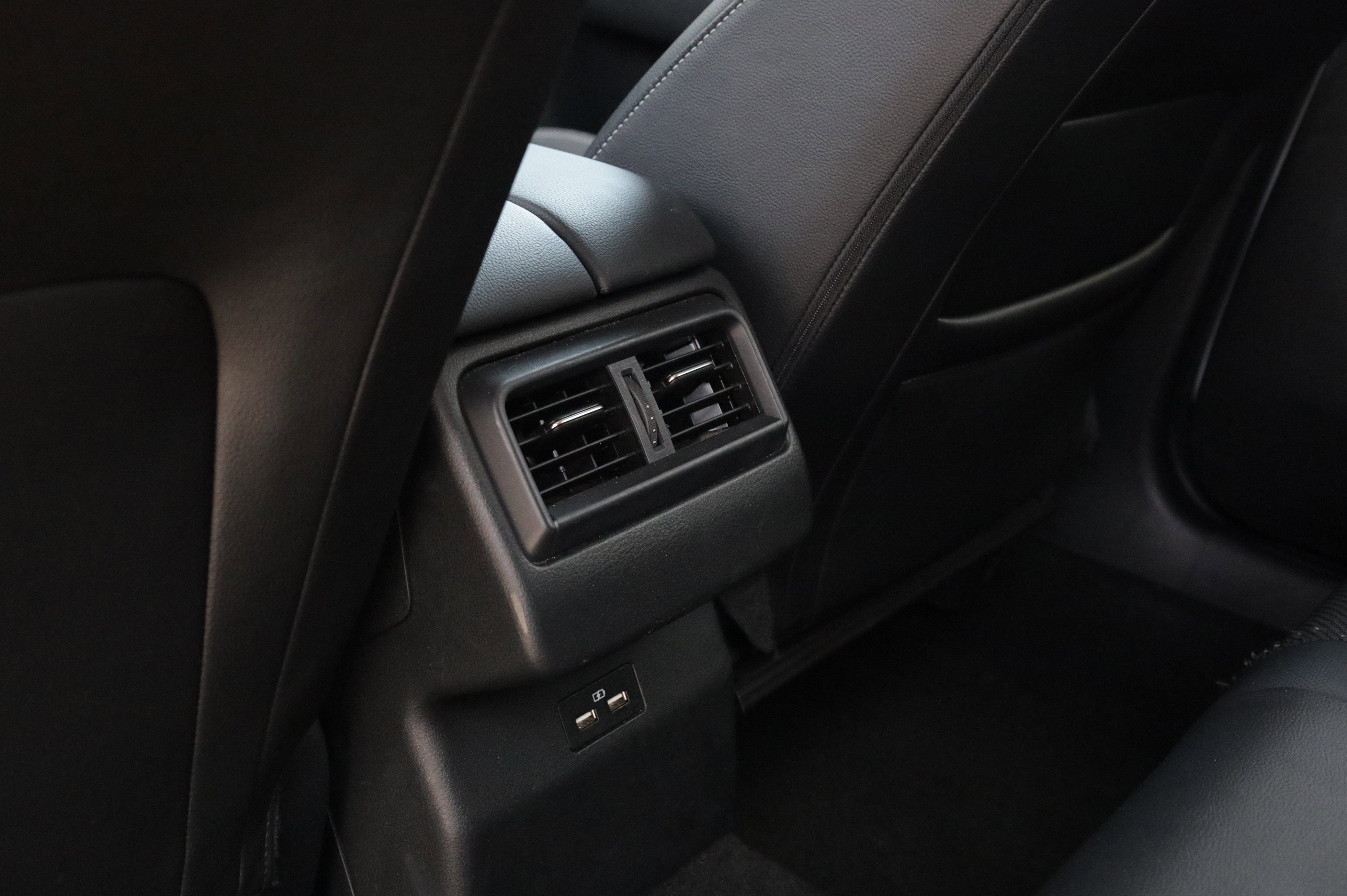 Used 2024 MAZDA CX-50 AWD 2.5 S w/ Preferred Package image 12