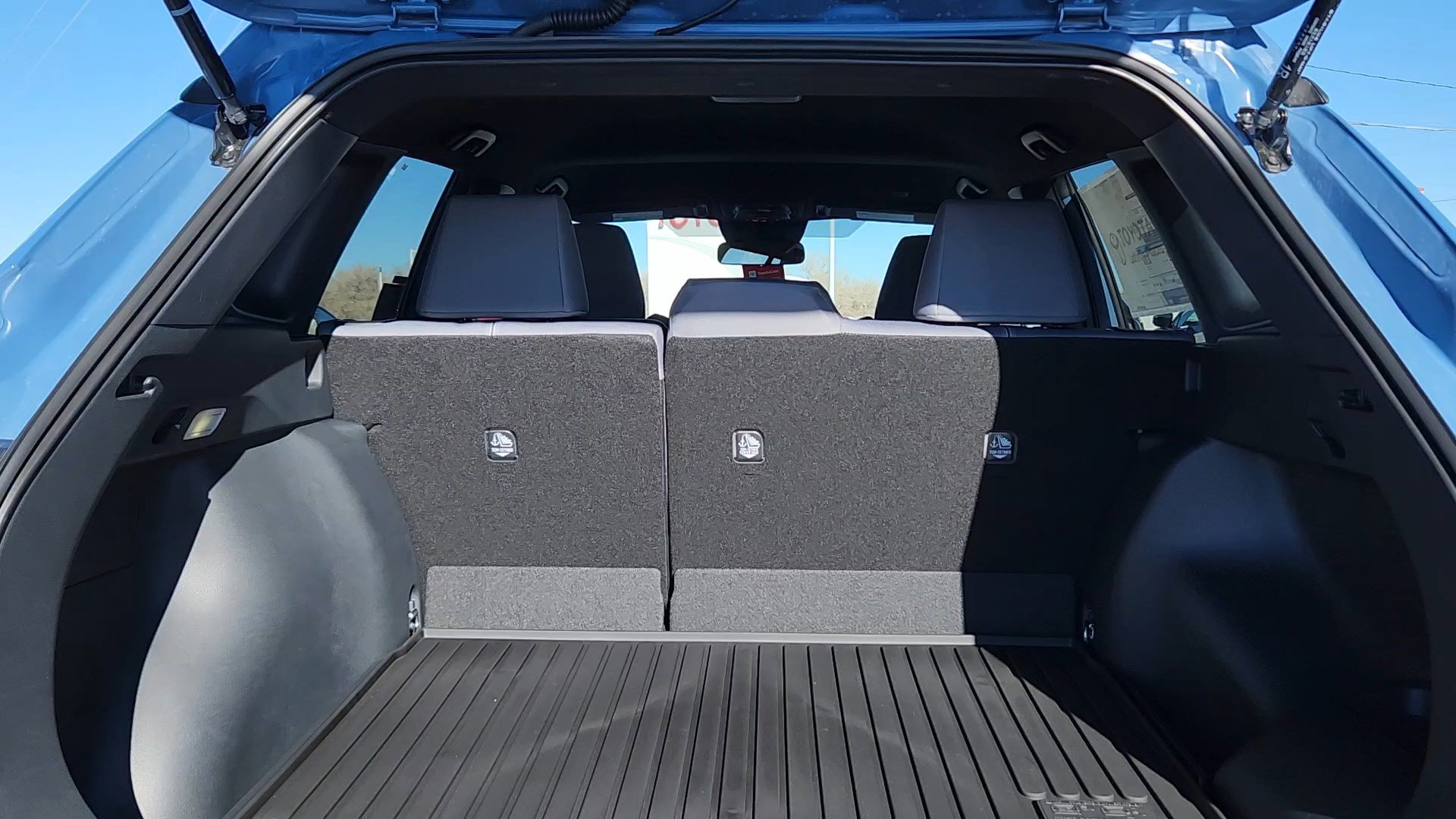 New 2026 Toyota Corolla Cross SE image 18