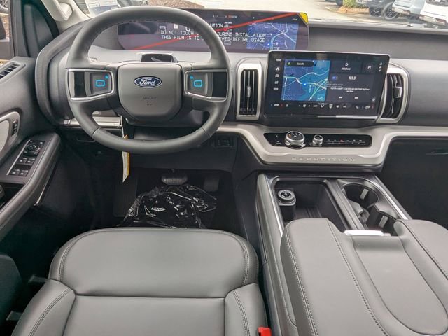 New 2026 Ford Expedition Active image 16