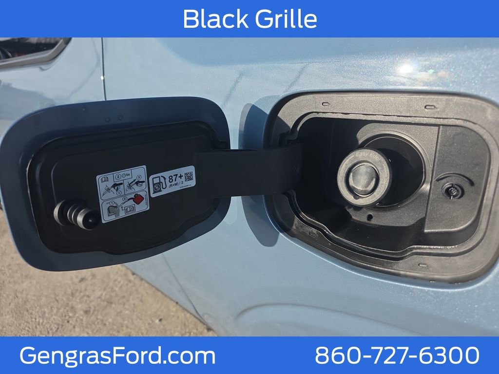 Certified 2025 Ford Maverick Lariat w/ Black Appearance Package image 14