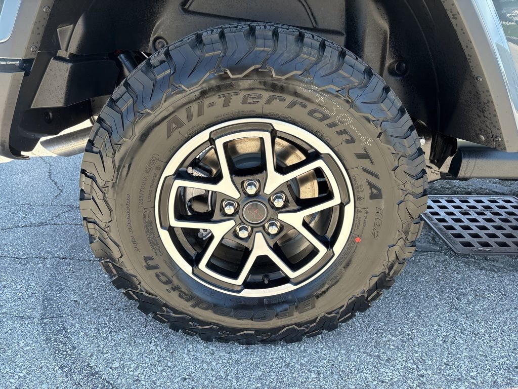 New 2026 Jeep Wrangler Unlimited Rubicon image 12