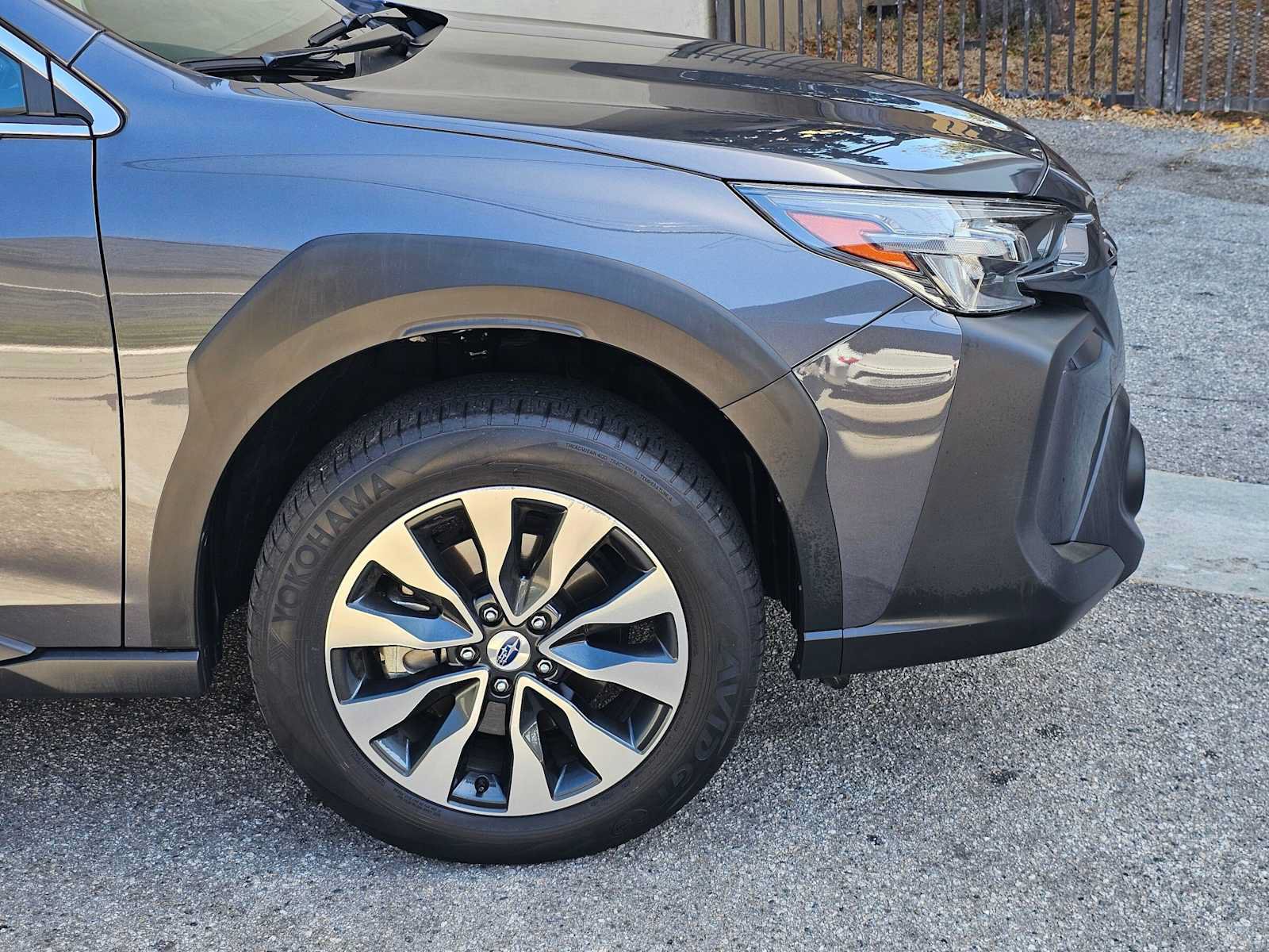 Certified 2024 Subaru Outback Limited AWD/4WD image 9