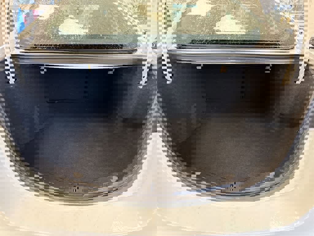 Used 2017 Ford Fusion SE image 34