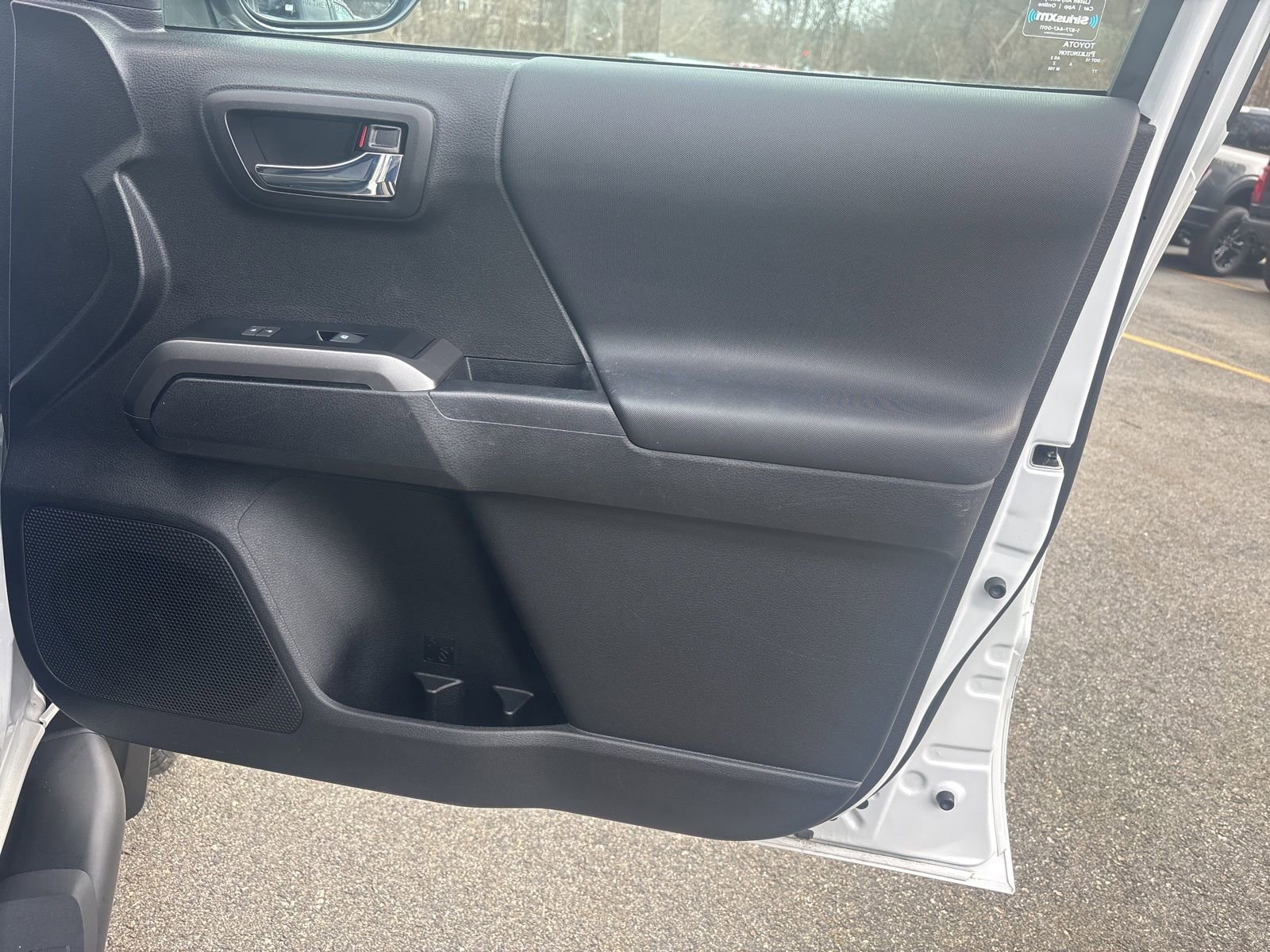 Used 2023 Toyota Tacoma TRD Sport w/ Technology Package image 34