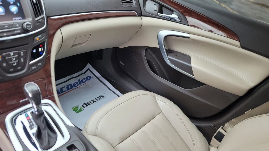 Used 2017 Buick Regal Premium w/ Driver Confidence Package #1 image 23