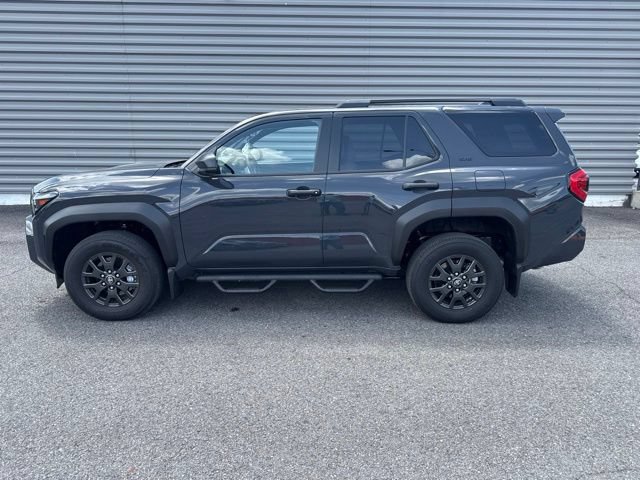 Used 2026 Toyota 4Runner SR5 RWD image 7