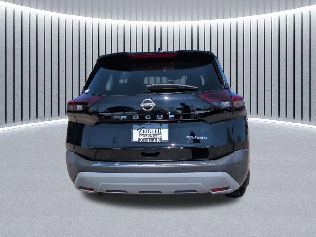 Used 2023 Nissan Rogue SV image 10