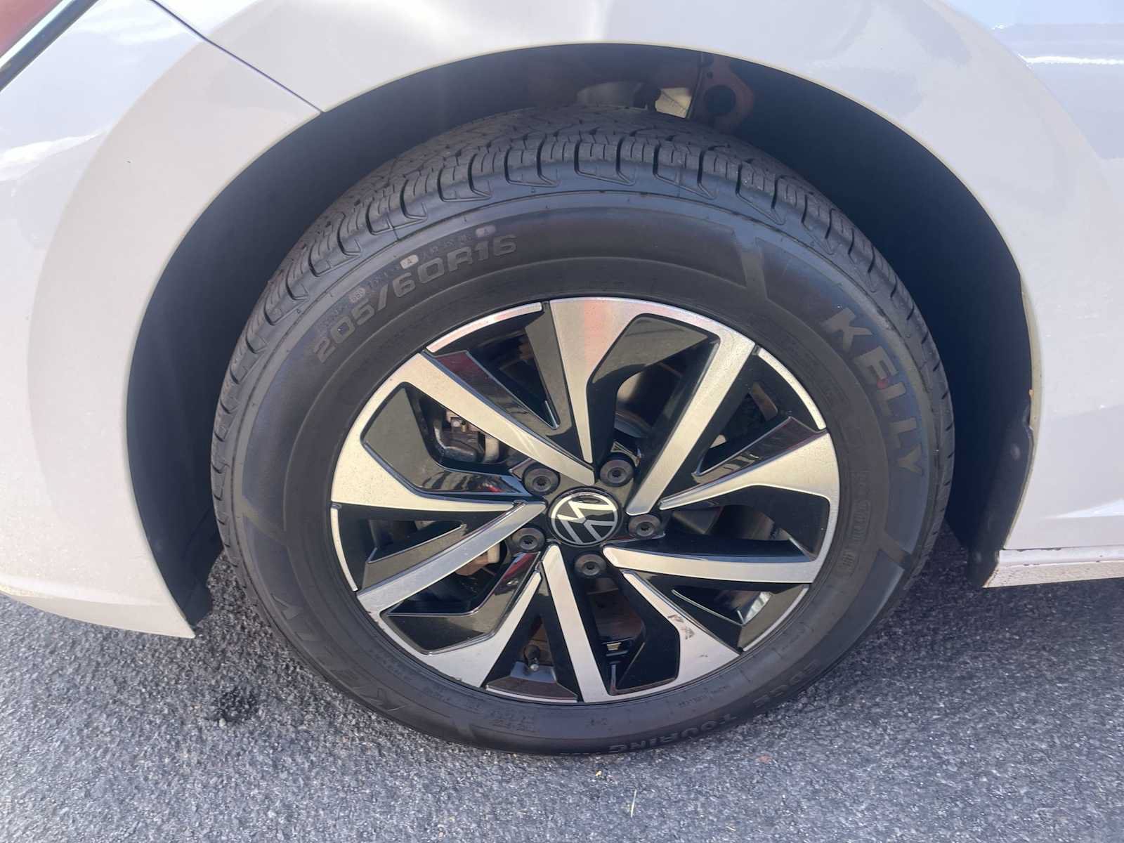 Used 2024 Volkswagen Jetta S FWD image 14
