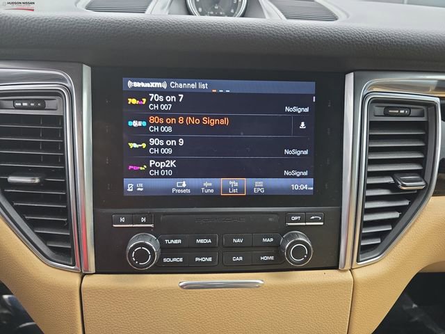 Used 2018 Porsche Macan S image 37