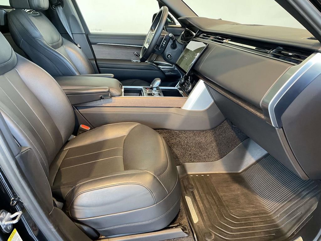 Used 2023 Land Rover Range Rover Long Wheelbase Autobiography AWD/4WD image 16
