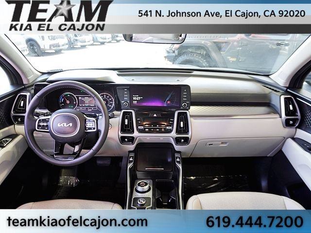 Certified 2023 Kia Sorento EX FWD image 19