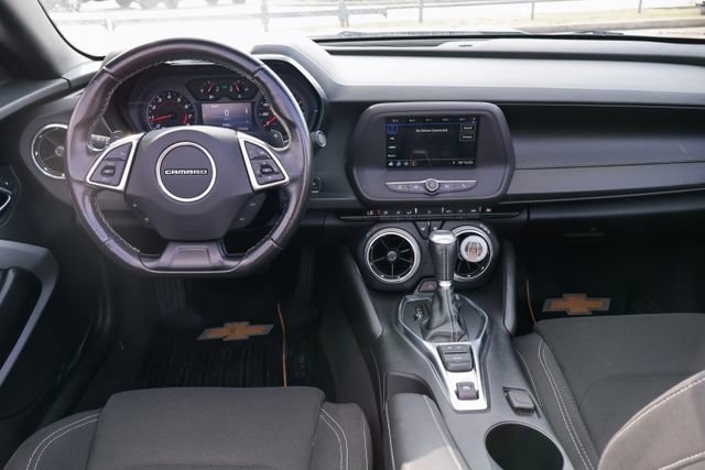 Used 2019 Chevrolet Camaro LT image 8