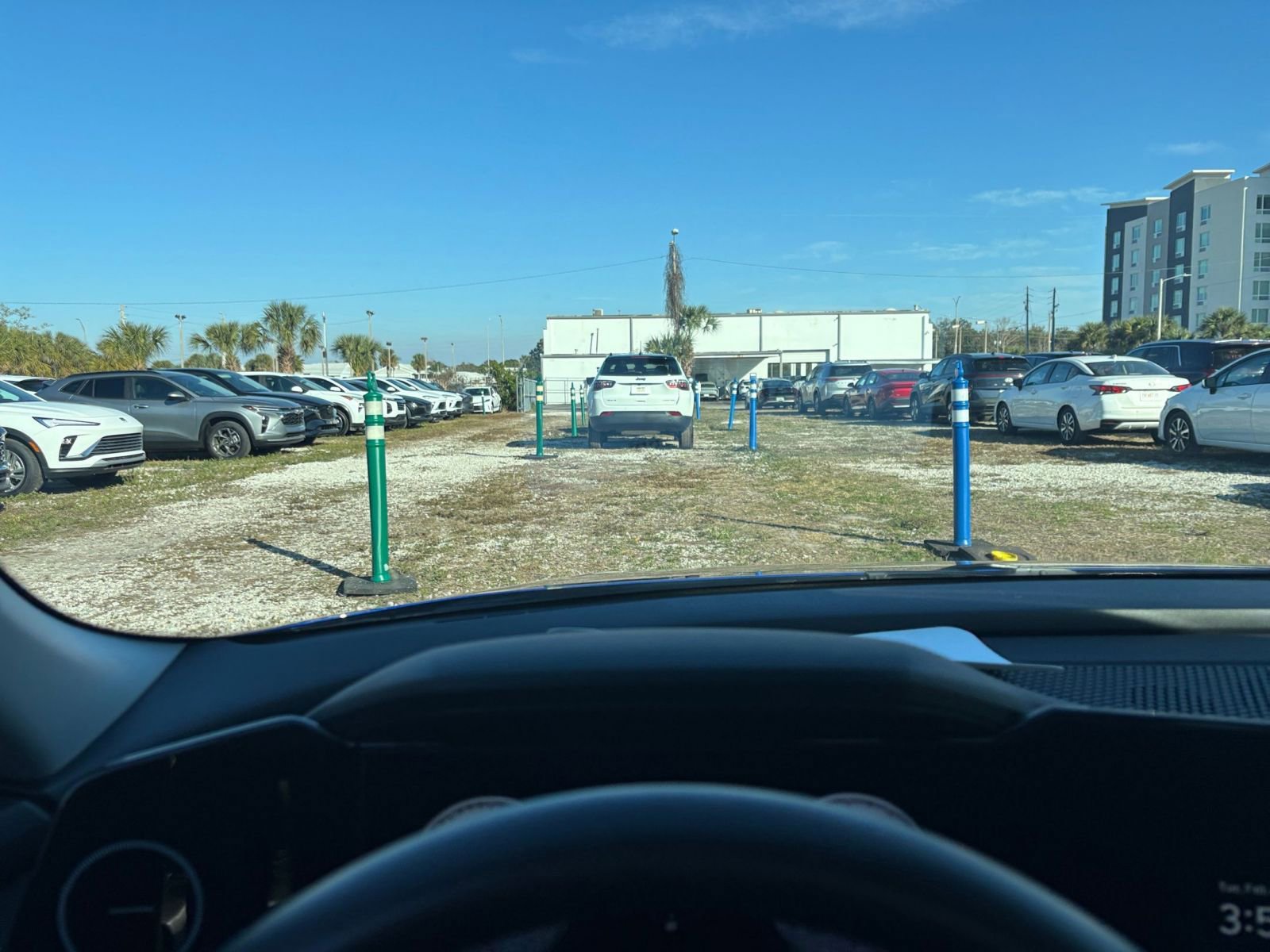 Used 2025 Hyundai Elantra Limited image 37