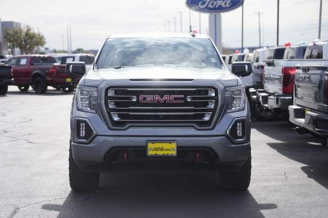Used 2020 GMC Sierra 1500 AT4 w/ AT4 Premium Package image 3