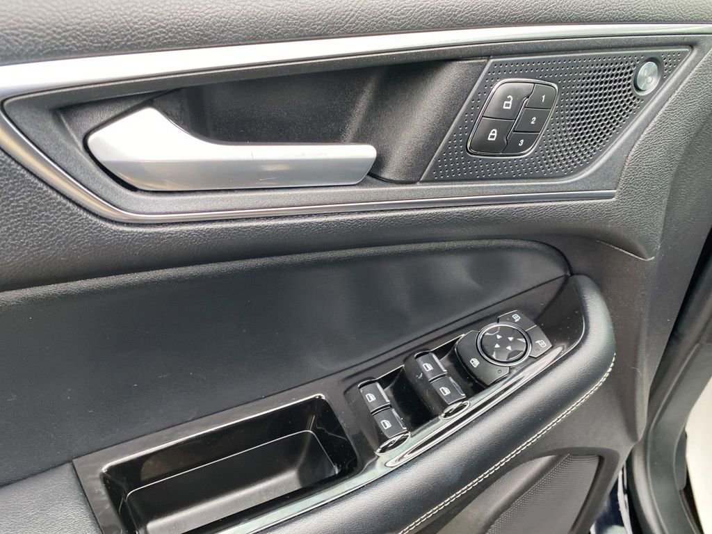 Used 2020 Ford Edge ST w/ Equipment Group 401A AWD/4WD image 28