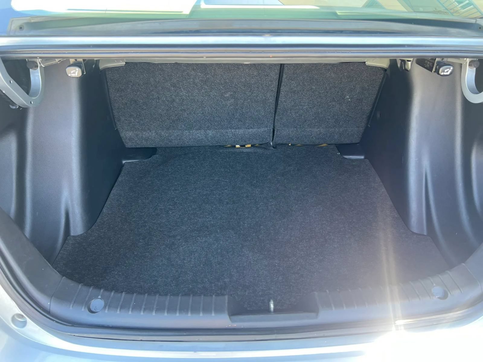Used 2018 Toyota Yaris iA FWD image 24