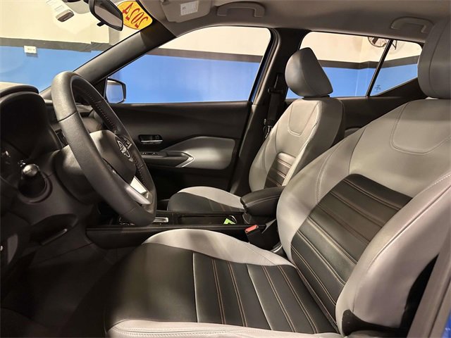 Used 2024 Nissan Kicks SR w/ SR Premium Package image 15