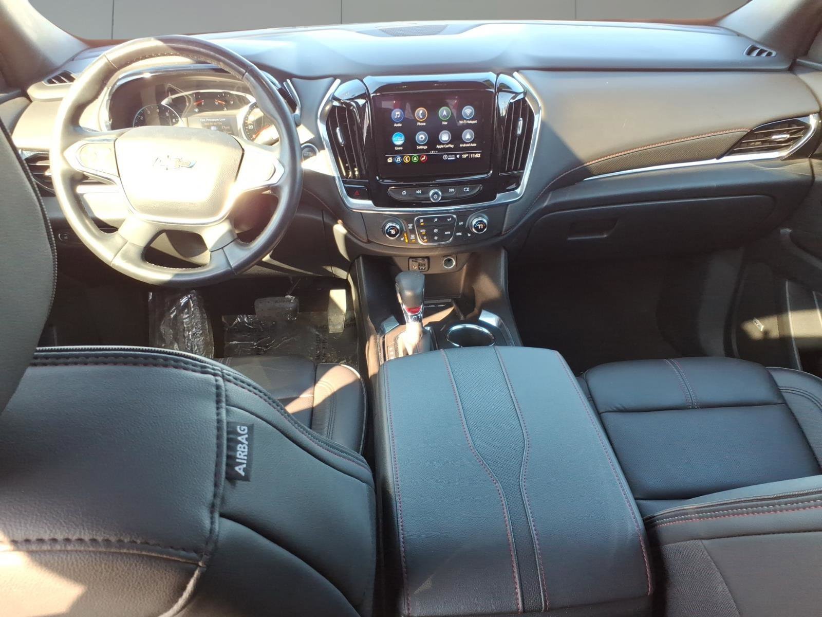 Used 2023 Chevrolet Traverse RS AWD/4WD image 9