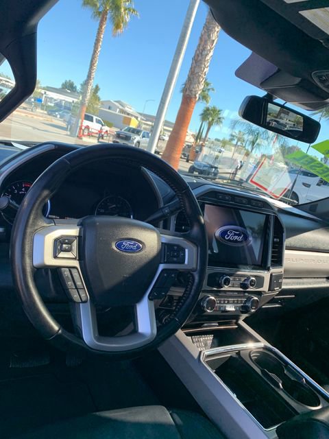 Used 2022 Ford F250 Lariat w/ Lariat Ultimate Package AWD/4WD image 24