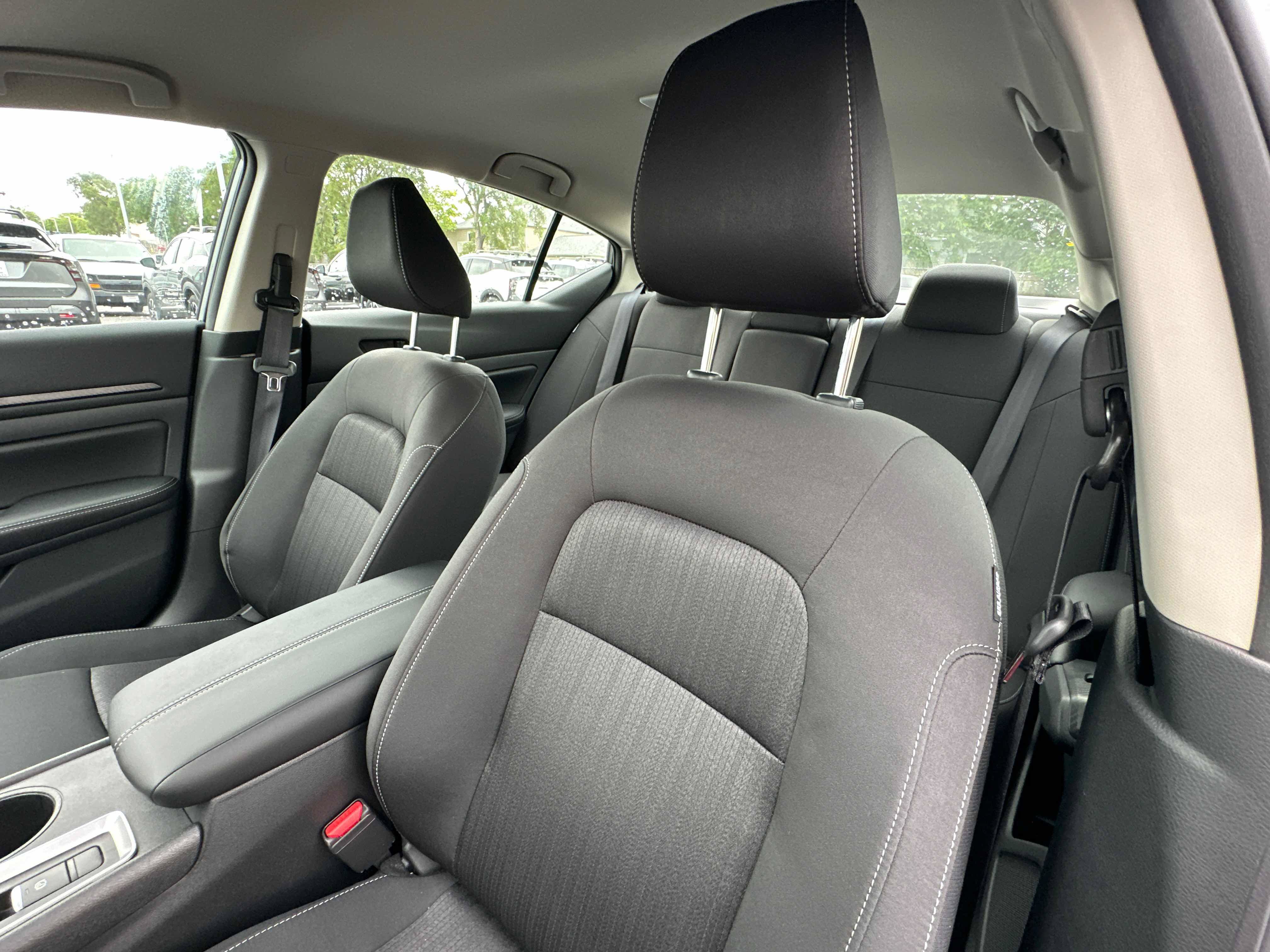 New 2026 Nissan Altima 2.5 SV AWD/4WD image 24