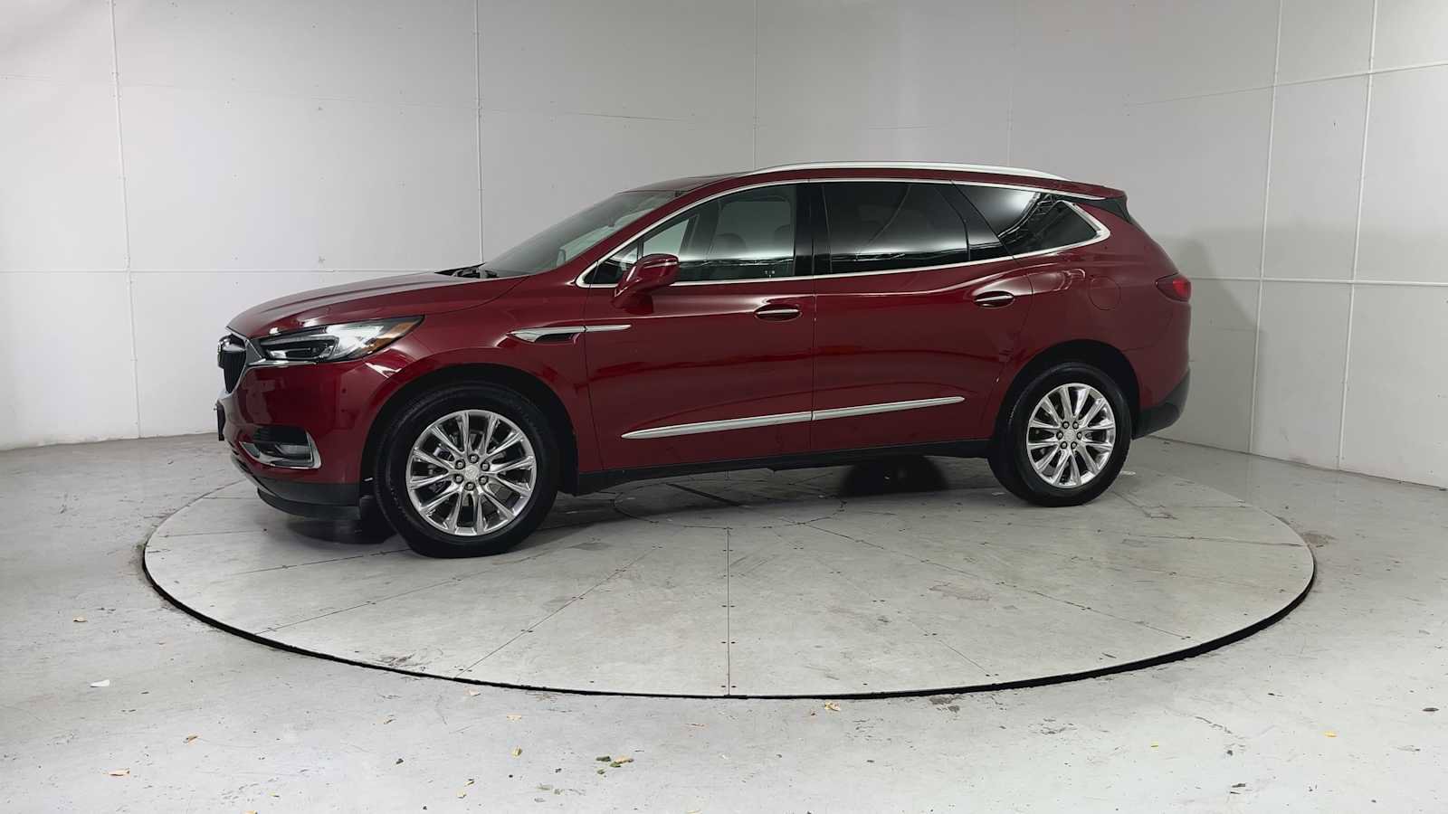 Used 2020 Buick Enclave Premium w/ Sun and Sites Package image 5